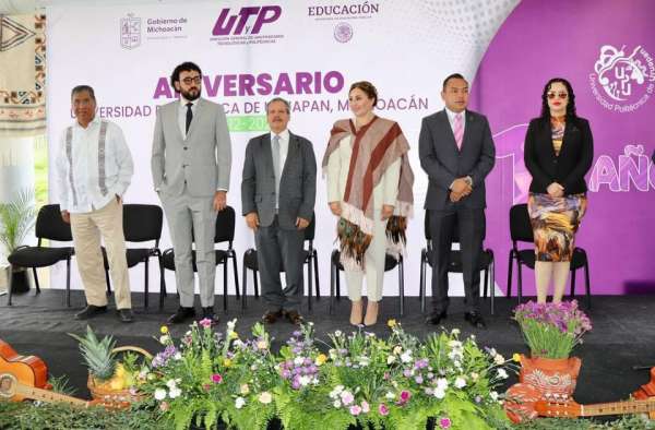 Celebra Universidad Politécnica de Uruapan 11 años de formar profesionistas