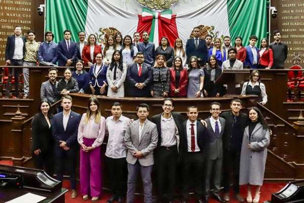 En Parlamento Juvenil Universitario, detona Congreso soluciones a problemas sociales