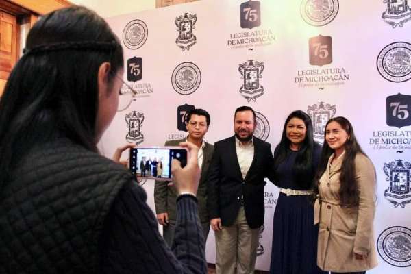Jóvenes, primordiales en la vida pública de Michoacán: Reyes Galindo