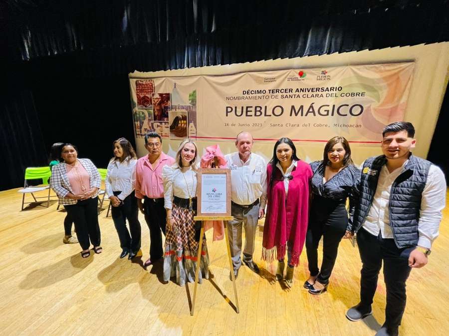 Celebra Araceli Saucedo Décimo Tercer Aniversario de Nombramiento de Santa Clara del Cobre como Pueblo Mágico