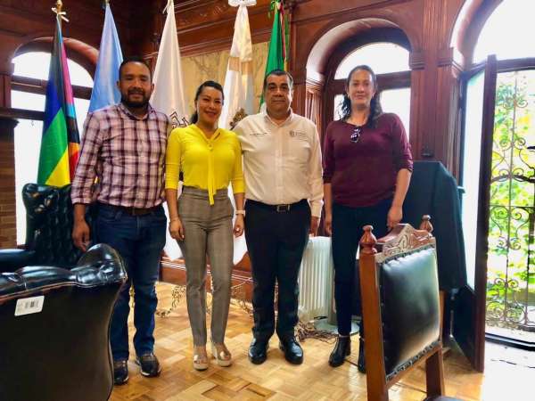 Carlos Morales Bonaparte, alcalde de Charapan, confirma gestión para mejorar los servicios del Centro de Salud