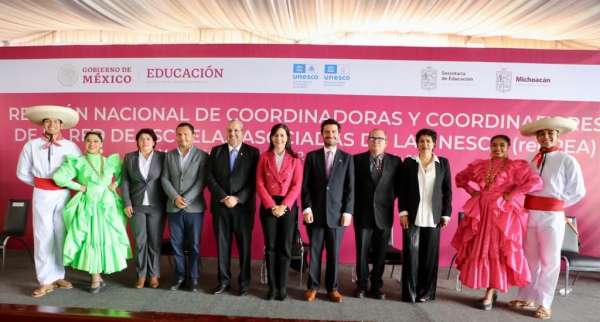 Michoacán vive encuentro nacional de la Unesco con 23 estados
