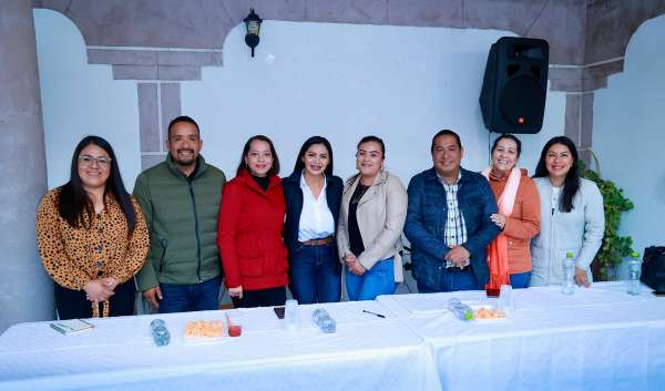 En Uruapan y Paracho militantes y simpatizantes del PRD cierran filas con Araceli Saucedo