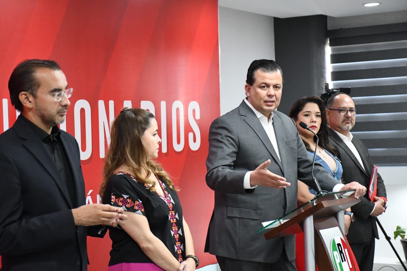 Agresiones a precandidatos en Michoacán son un claro desafío al Estado mexicano: Memo Valencia